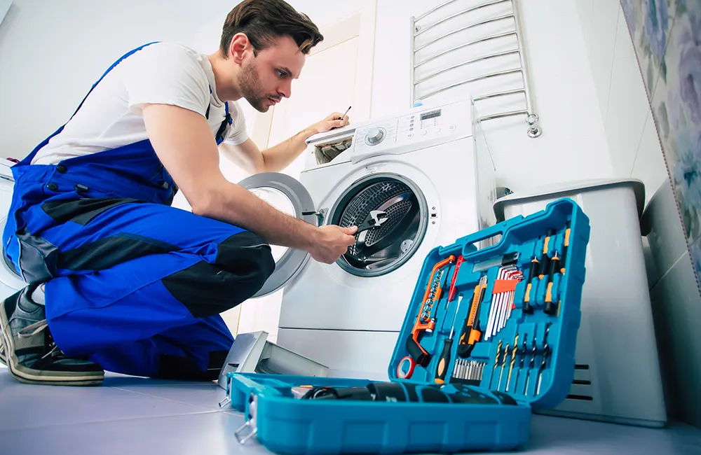 Washing Machine Repair Technicians